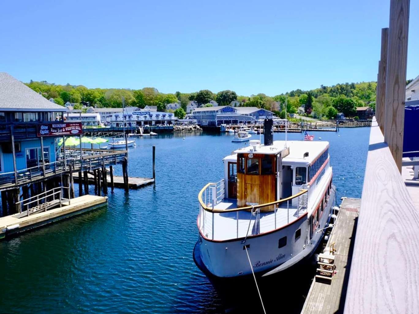 Fisherman'S Wharf Inn Boothbay Harbor Exterior photo