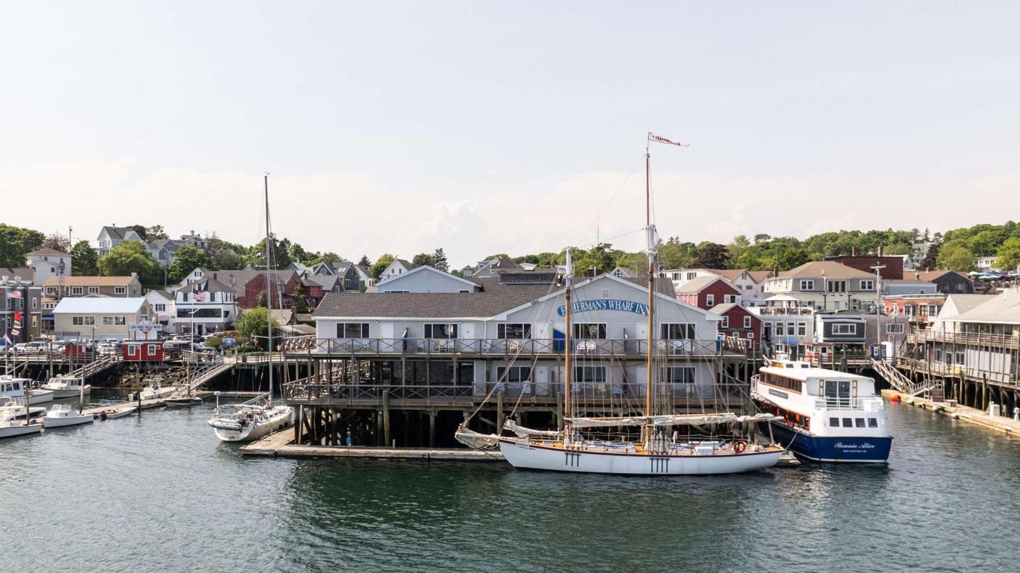 Fisherman'S Wharf Inn Boothbay Harbor Exterior photo